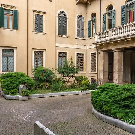 Antica Residenza Adua Apartment Verona Exterior photo